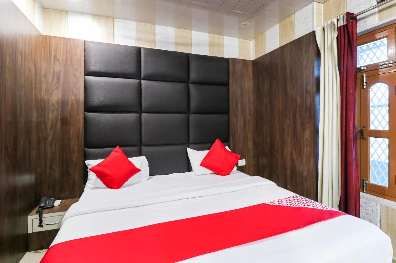 Oyo 6908 Hotel Royal City Āzamgarh Zewnętrze zdjęcie